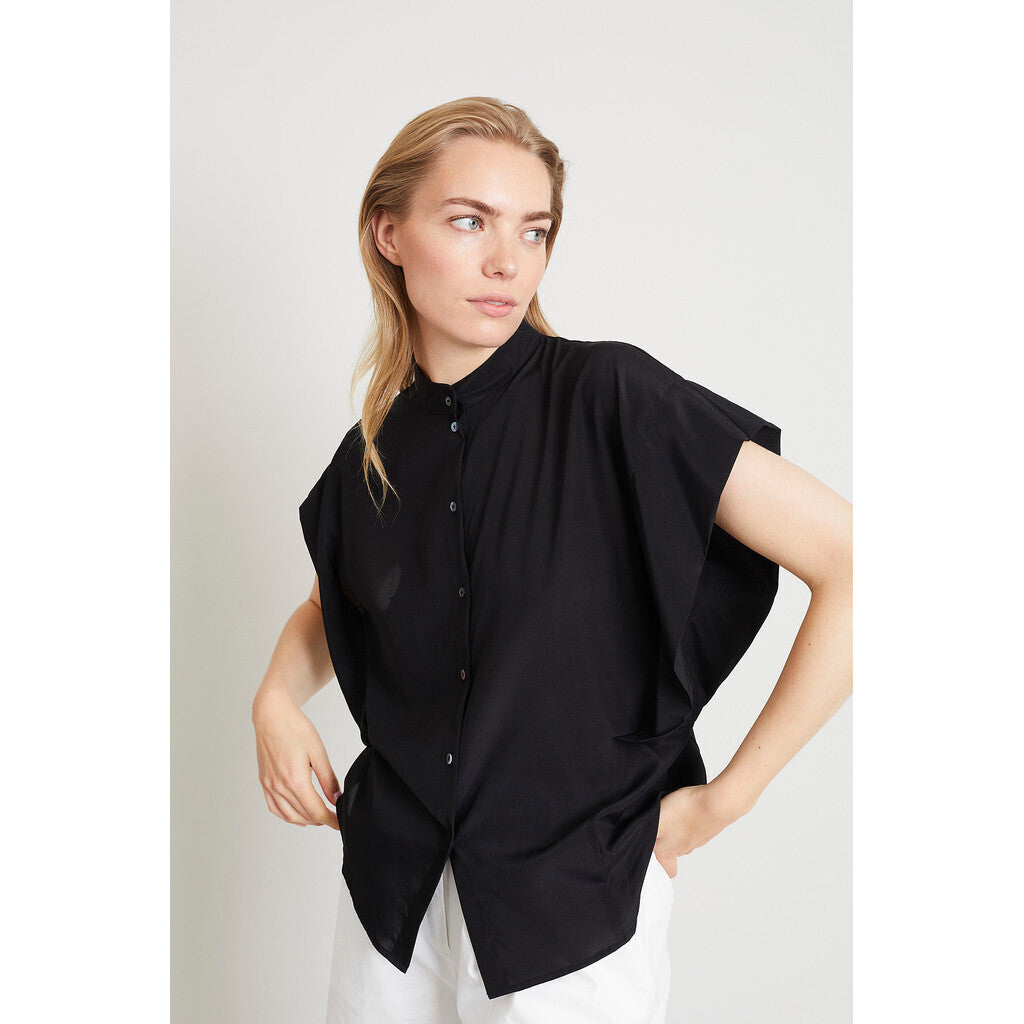 Truvy Shirt - Black