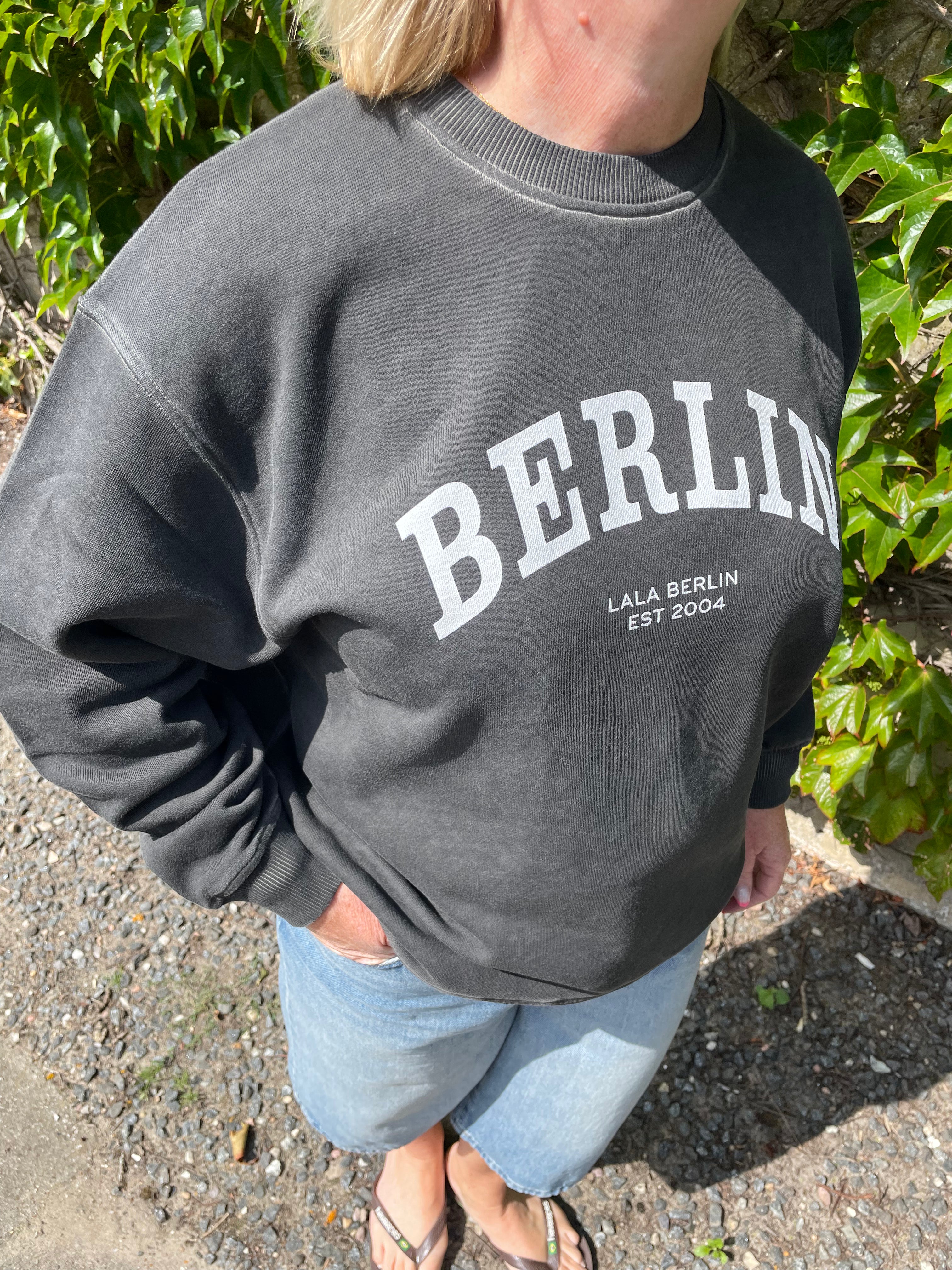 Berlin cotten sweatshirt Lala Berlin - washed black
