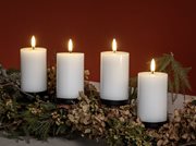 Uyuni - Giftbox w. spike, remote, LED pillar candle - Nordic white