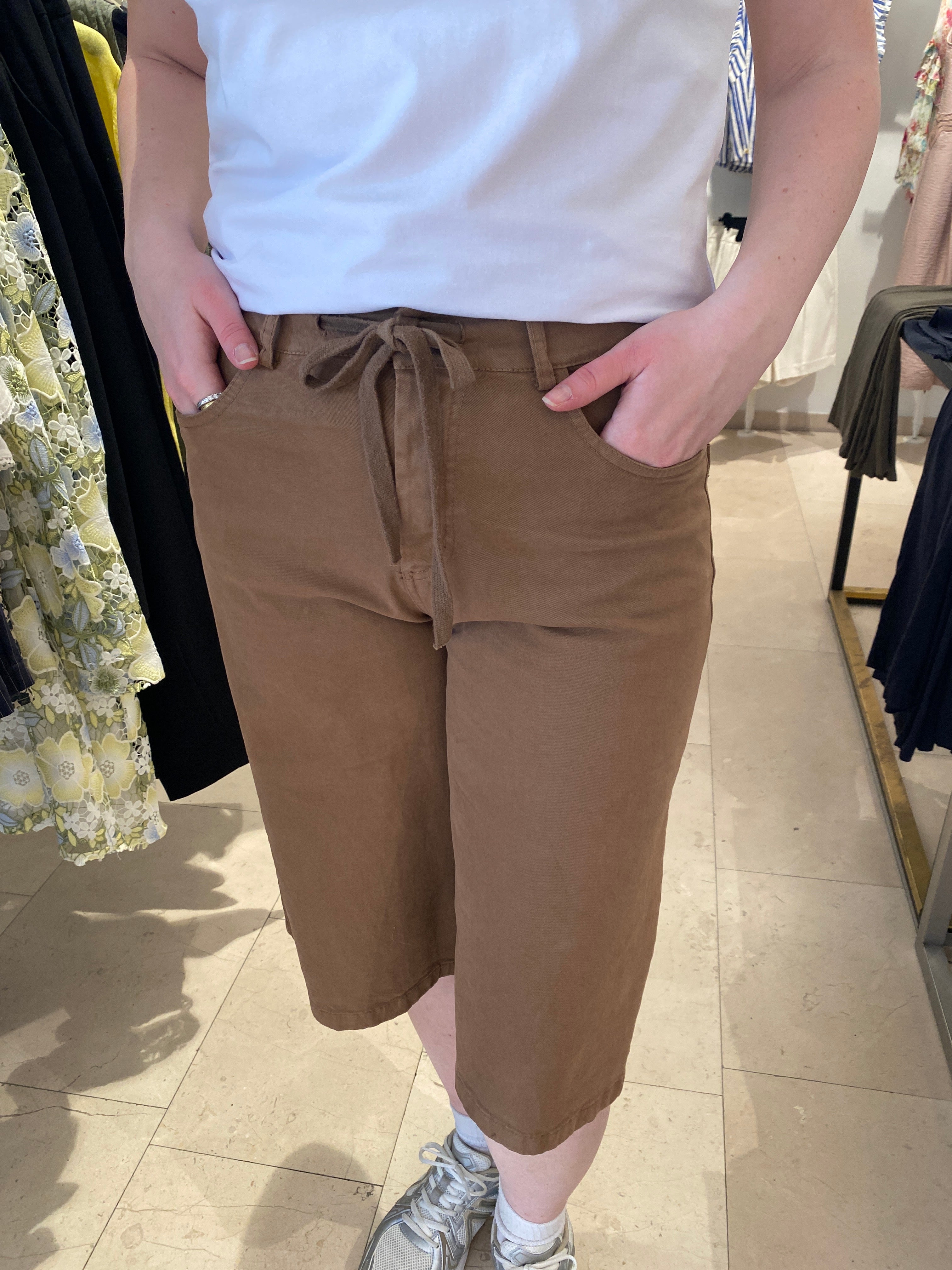 Naja long shorts - Caramel